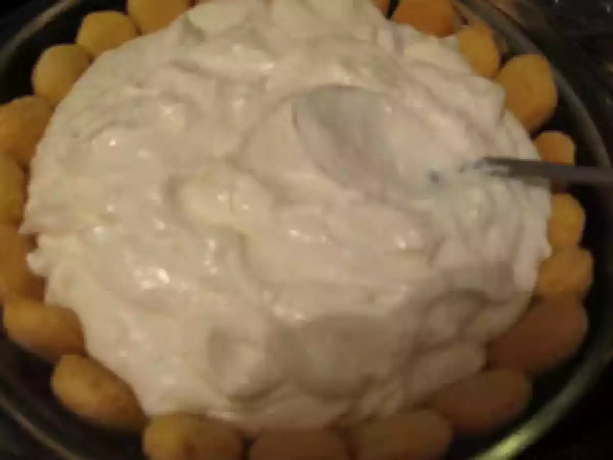 TORT CU ANANAS SI CREMA DE BRANZA - poza 3