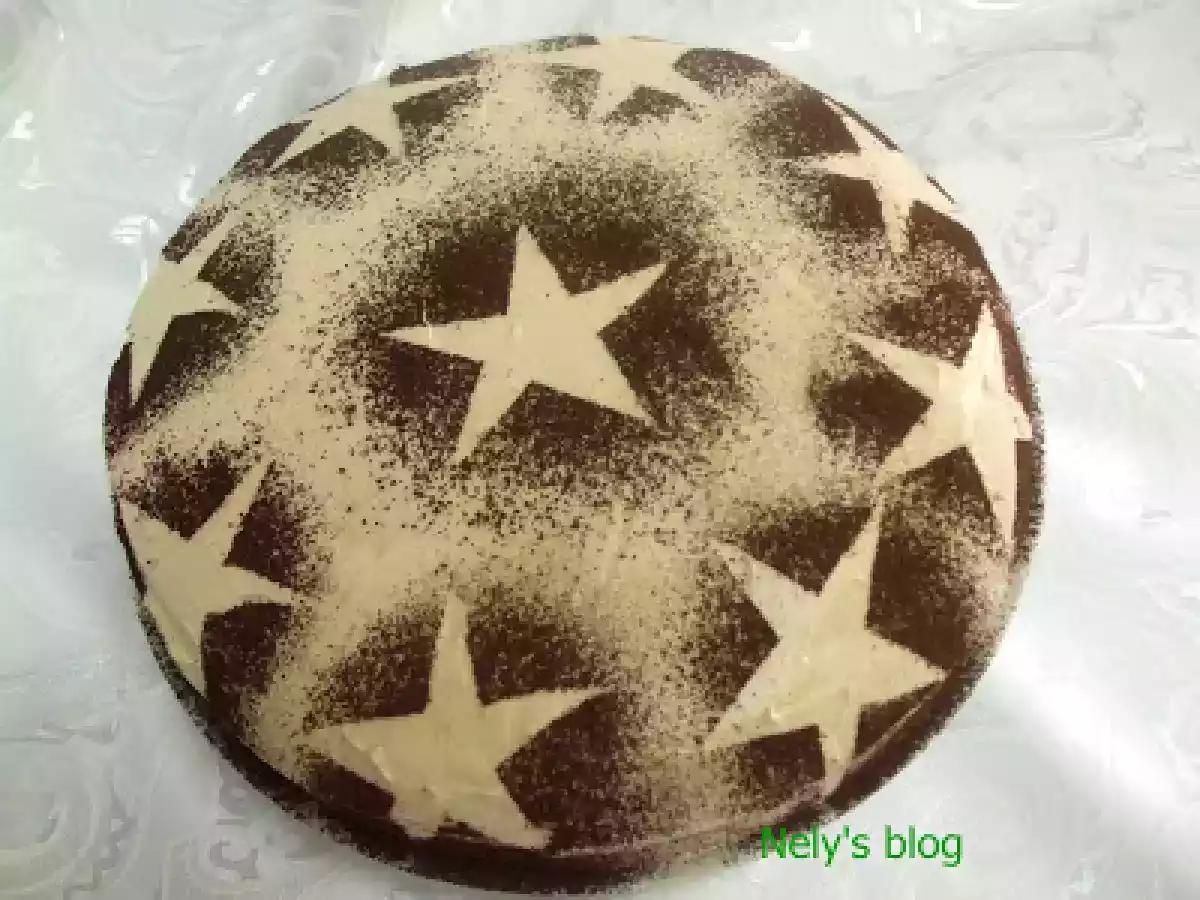 TORT CU BUDINCA DE COCOS SI CREMA TIRAMISU - poza 3