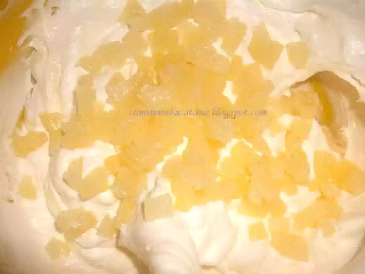 TORT CU CIOCOLATA, ANANAS SI FRISCA - poza 4