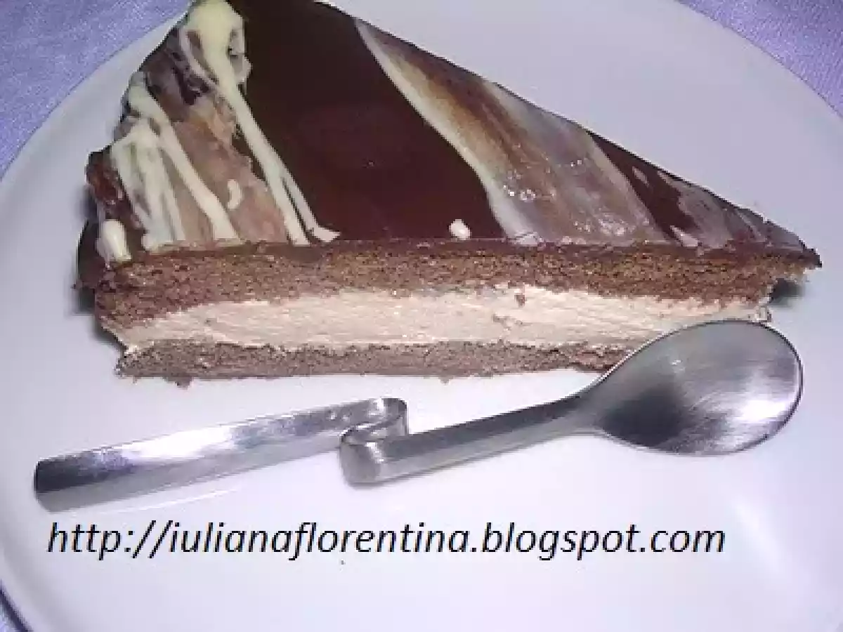 TORT CU CIOCOLATA SI CREMA CARAMEL - poza 3