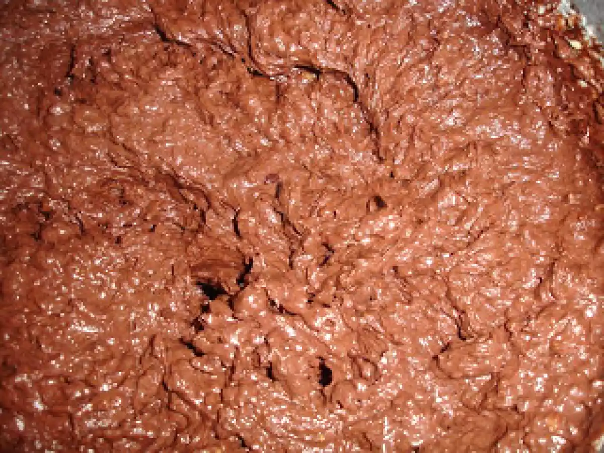 Tort cu Ciocolata si Nuca - poza 10