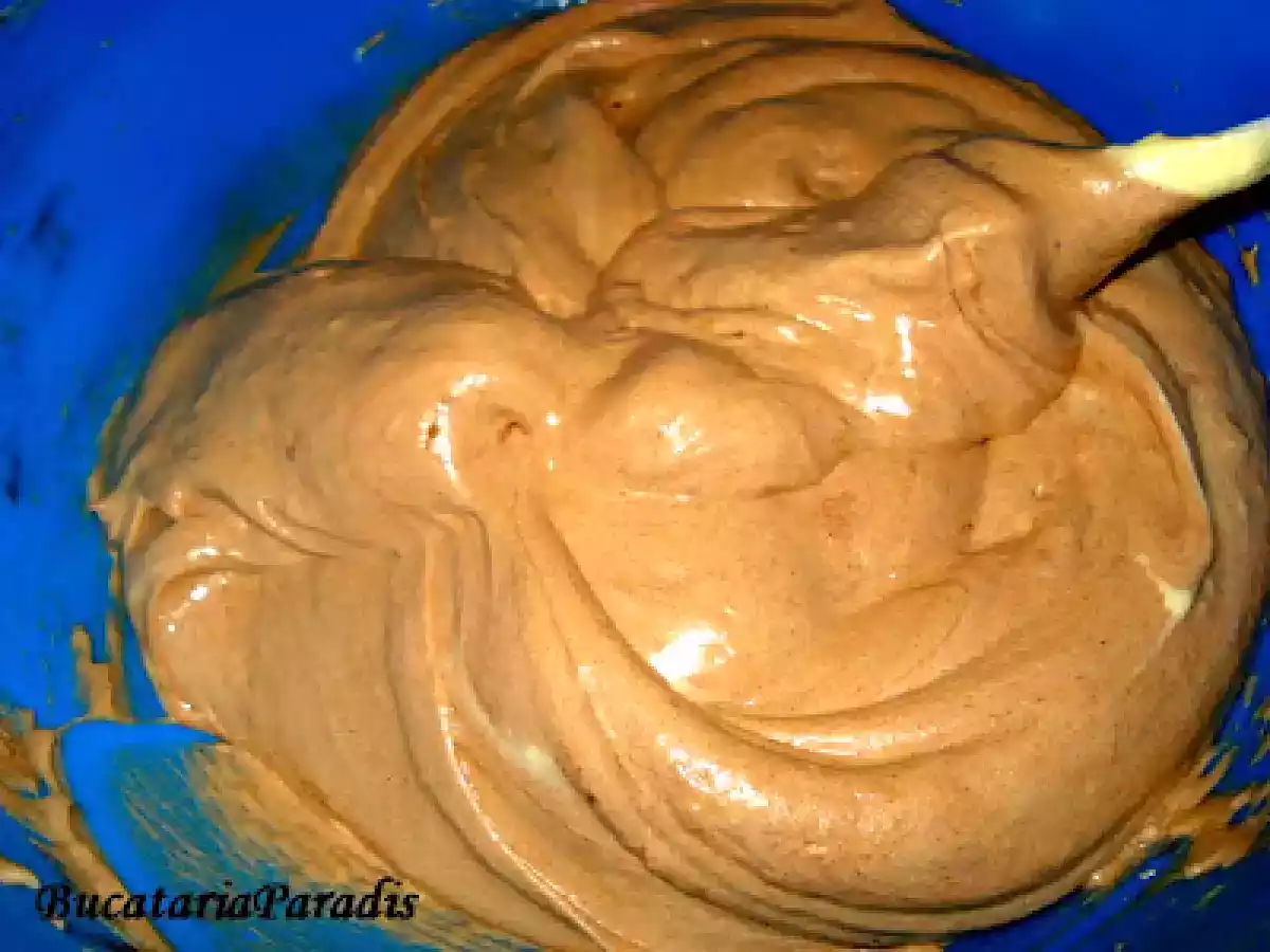 TORT CU CREMA CARAMEL LISSA - poza 5