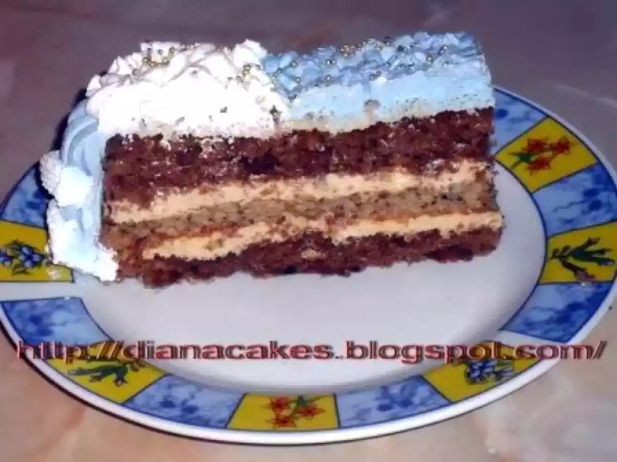 Tort cu crema caramel si nuca - poza 2