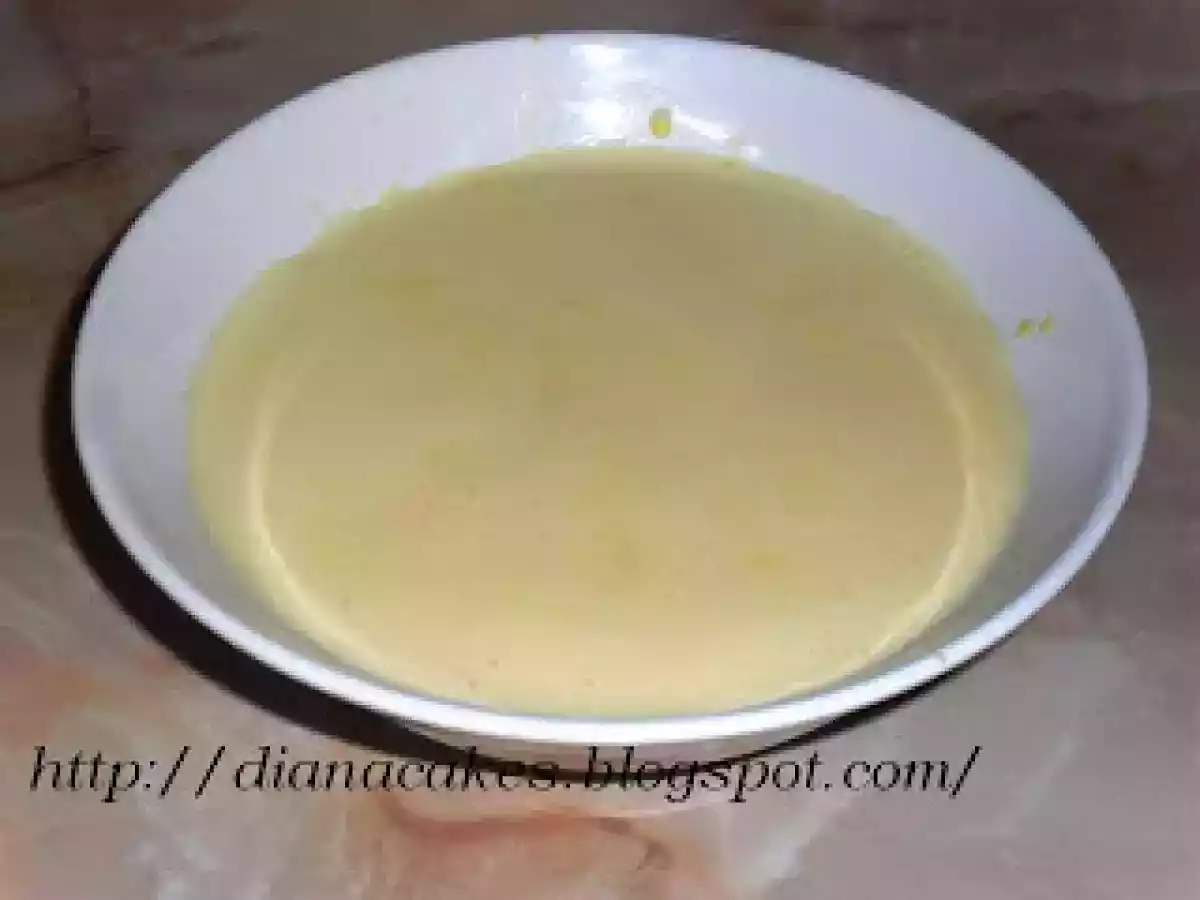 Tort cu crema caramel si nuca - poza 6