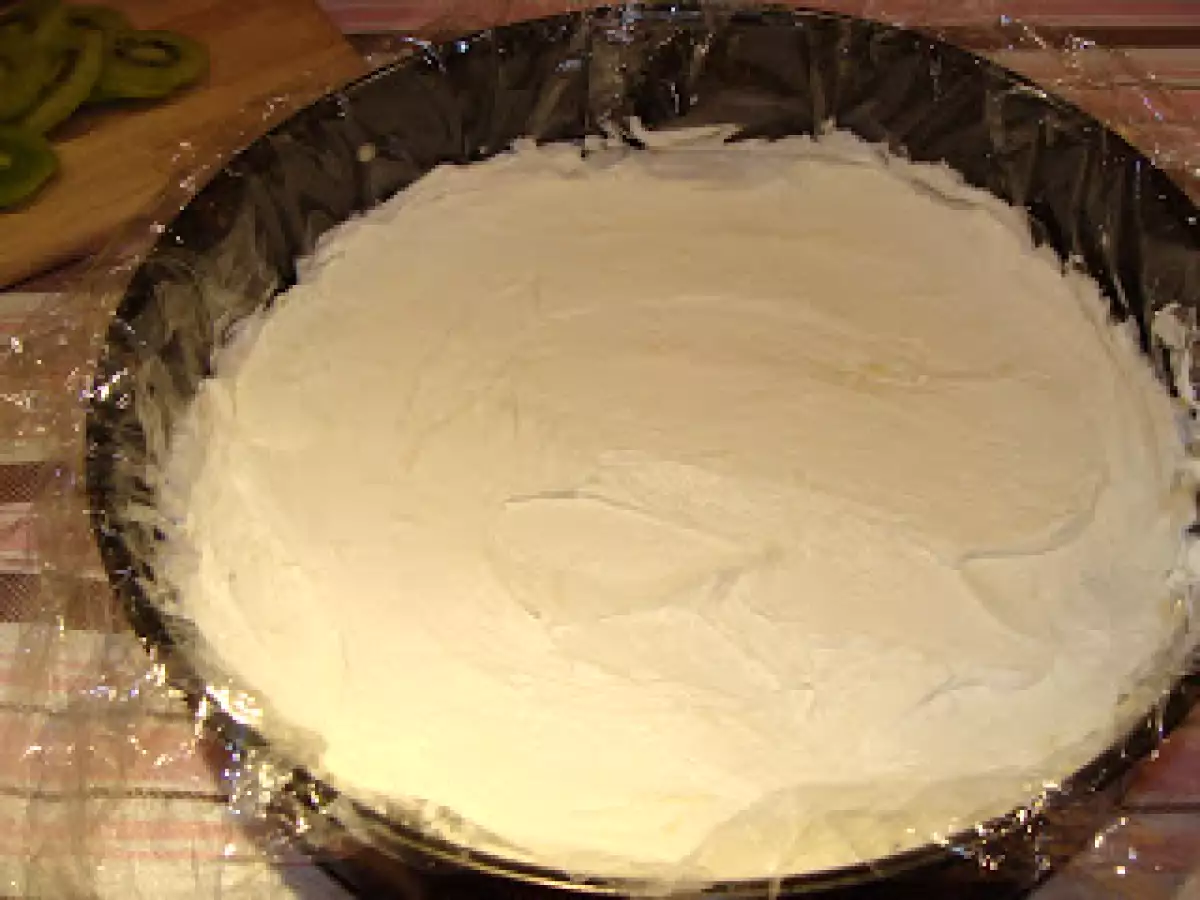 Tort cu crema de branza si fructe pentru Mos Nicolae :) - poza 9