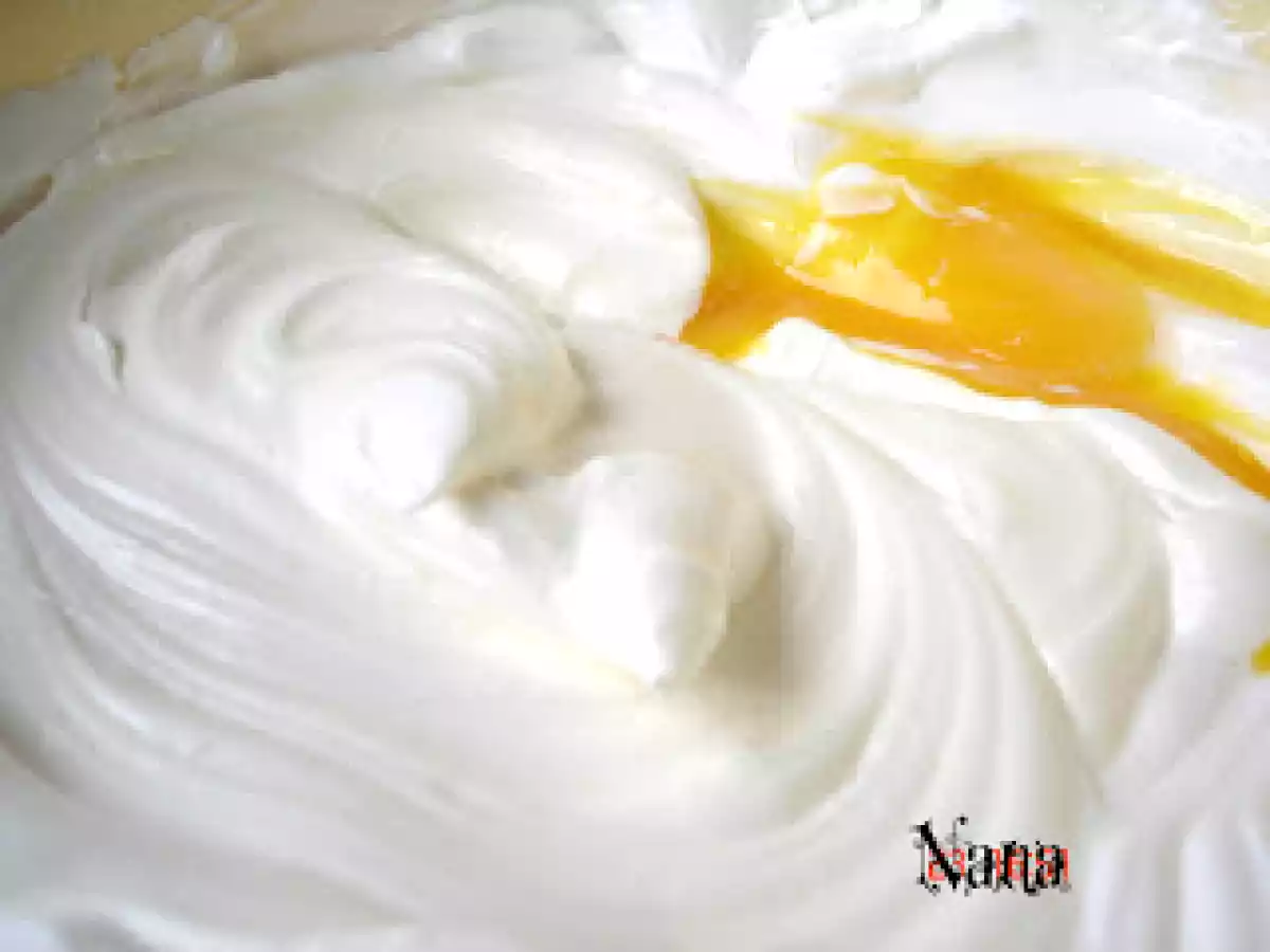 TORT CU CREMA DE CIOCOLATA - poza 2