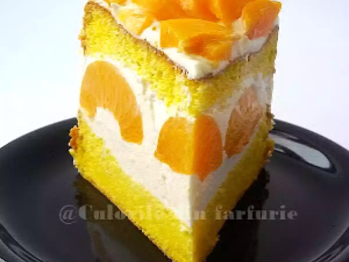 Tort cu crema de frisca, mascarpone si piersici - poza 2