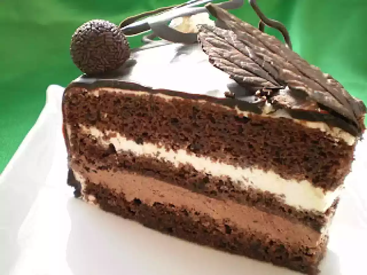 Tort cu crema de trufe