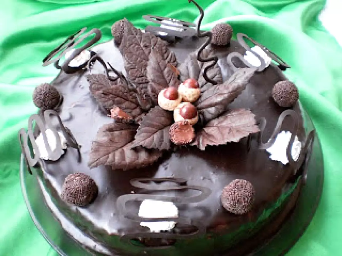 Tort cu crema de trufe - poza 3