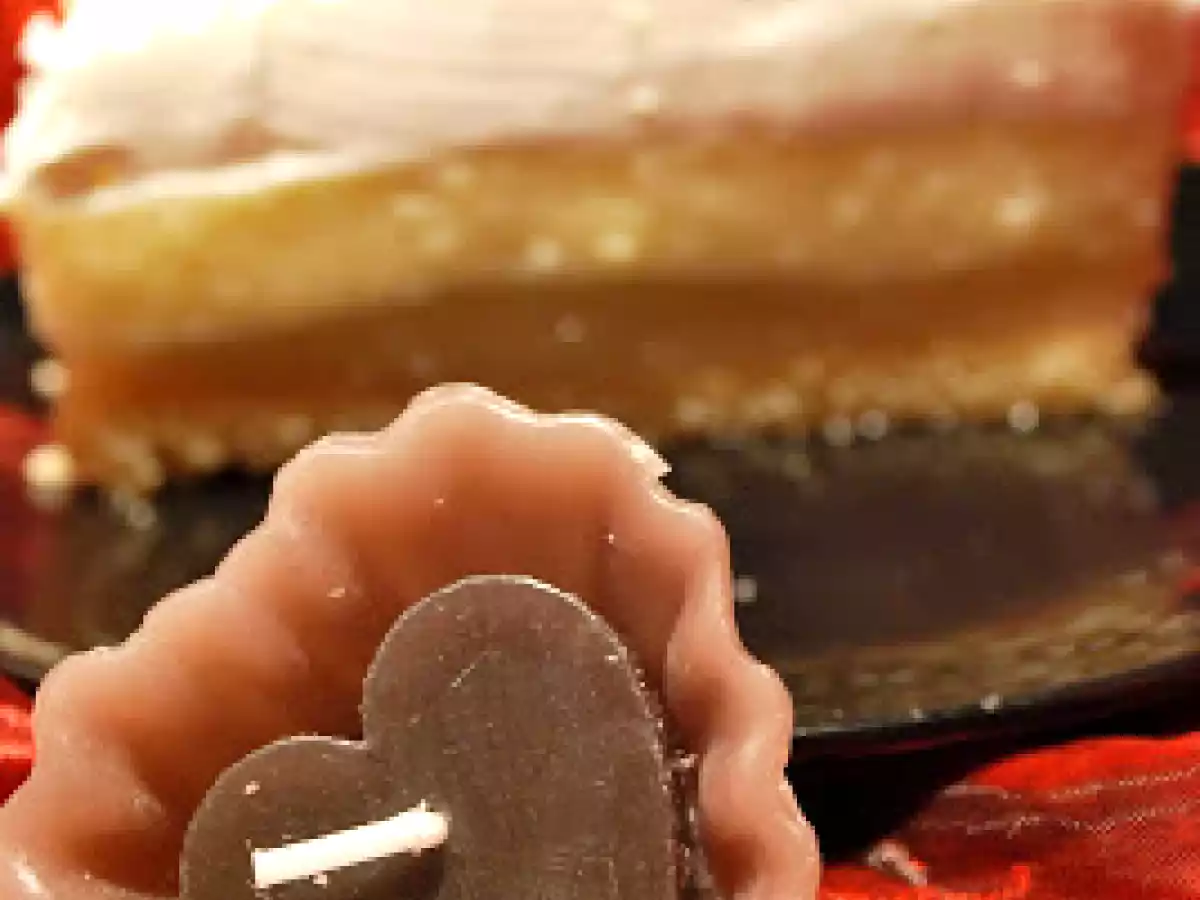 Tort cu crema de vanilie si mere - poza 4