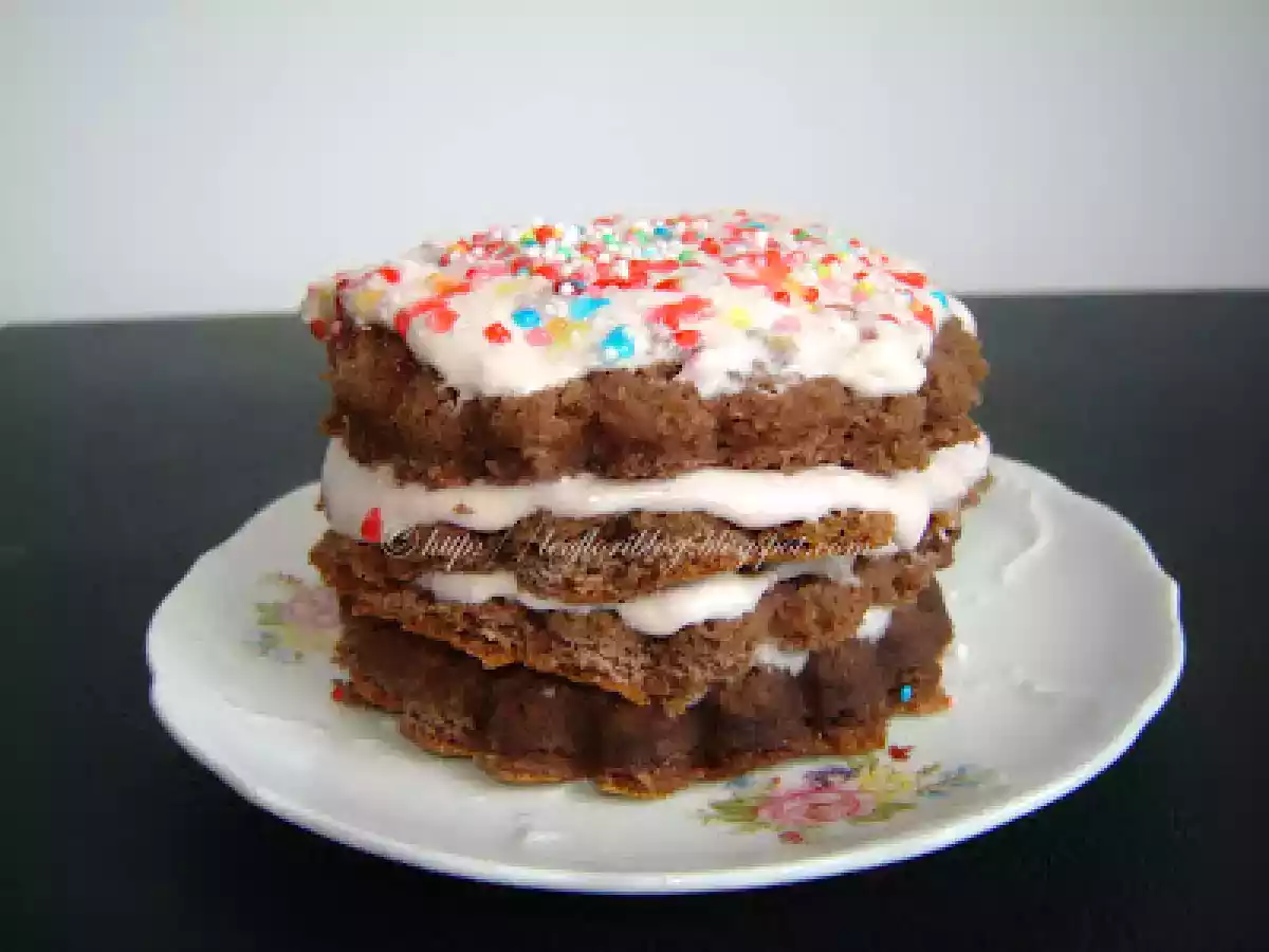 Tort cu crema de vanilie si zmeura / Vanilla and raspberry cream torte - poza 15