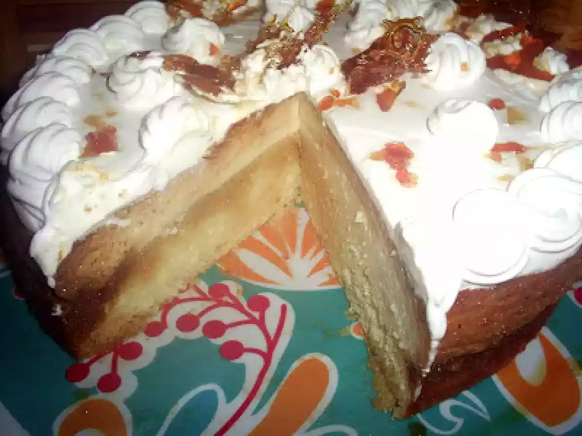 Tort cu crema de zahar ars si frisca - poza 3