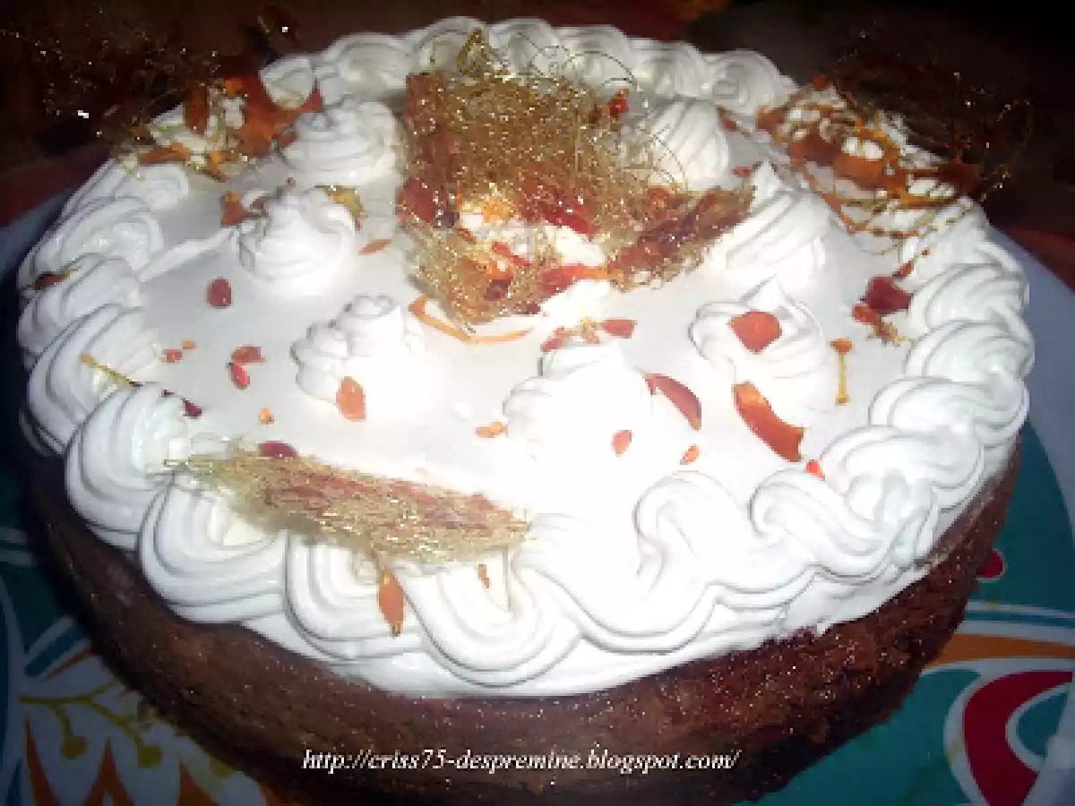 Tort cu crema de zahar ars si frisca - poza 6