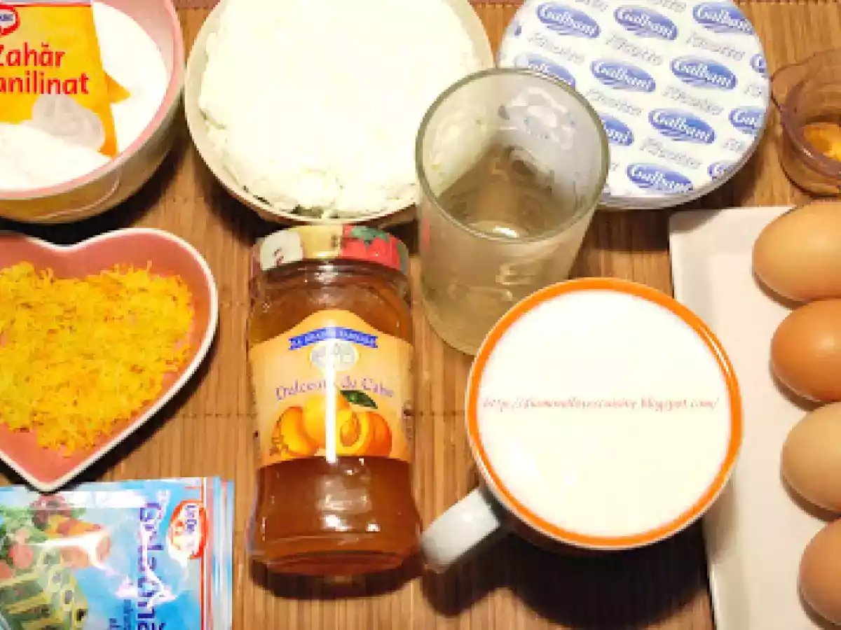 Tort cu crema fina de frisca si branza - poza 9