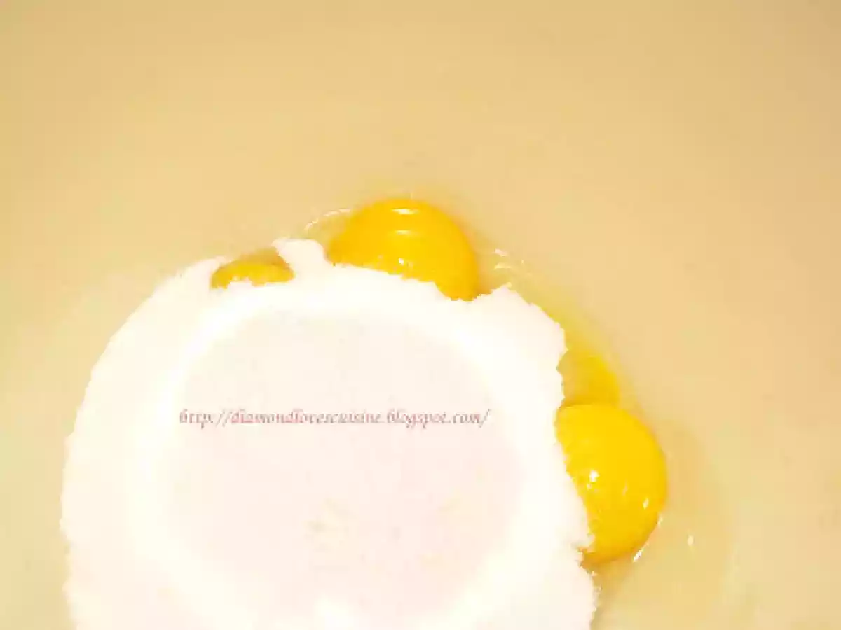 Tort cu crema fina de frisca si branza - poza 11