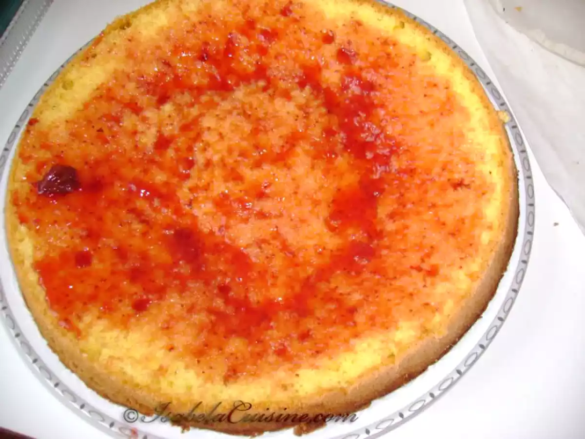 Tort cu crema fina de lichior de oua - poza 7