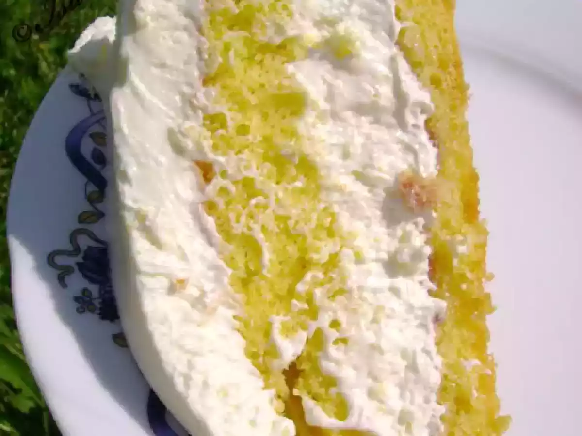 Tort cu crema fina de lichior de oua - poza 9