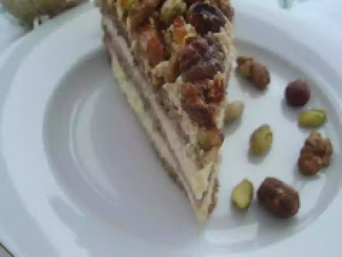 Tort cu crema mascarpone si krantz - poza 2