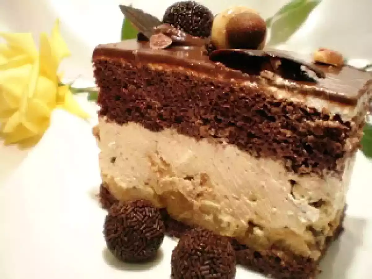 Tort cu fructe, ness si ciocolata