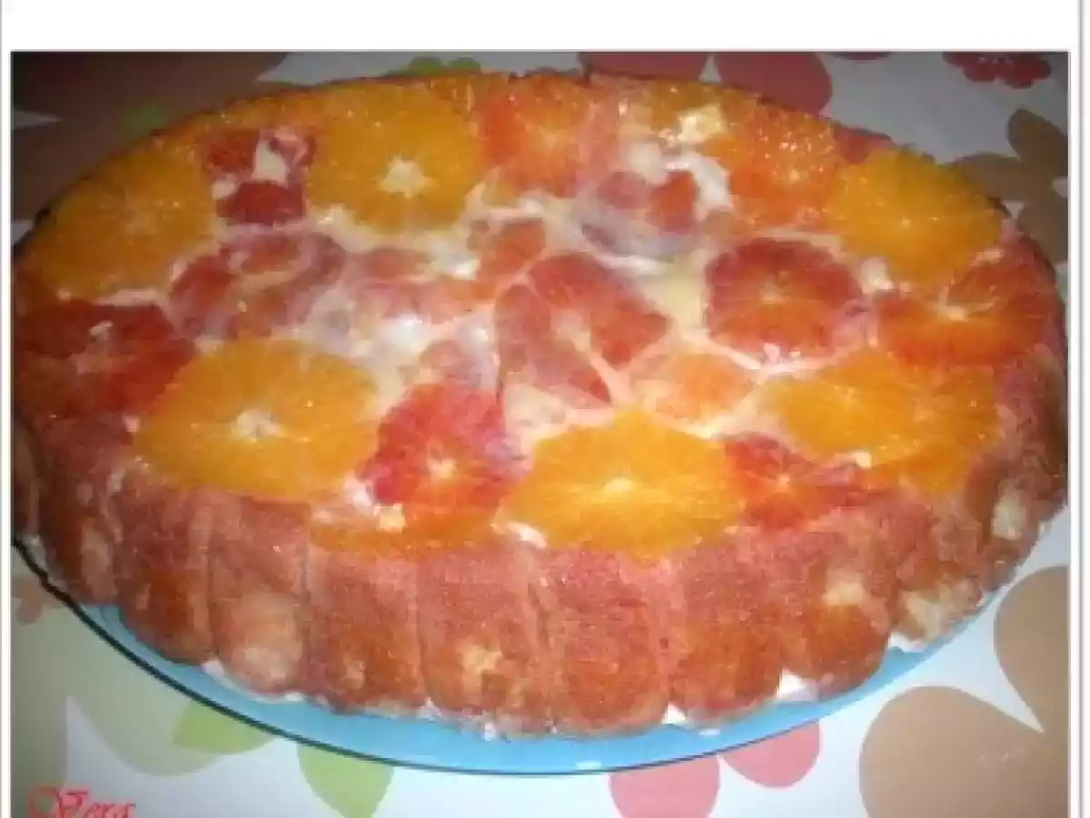 Tort cu fructe si crema