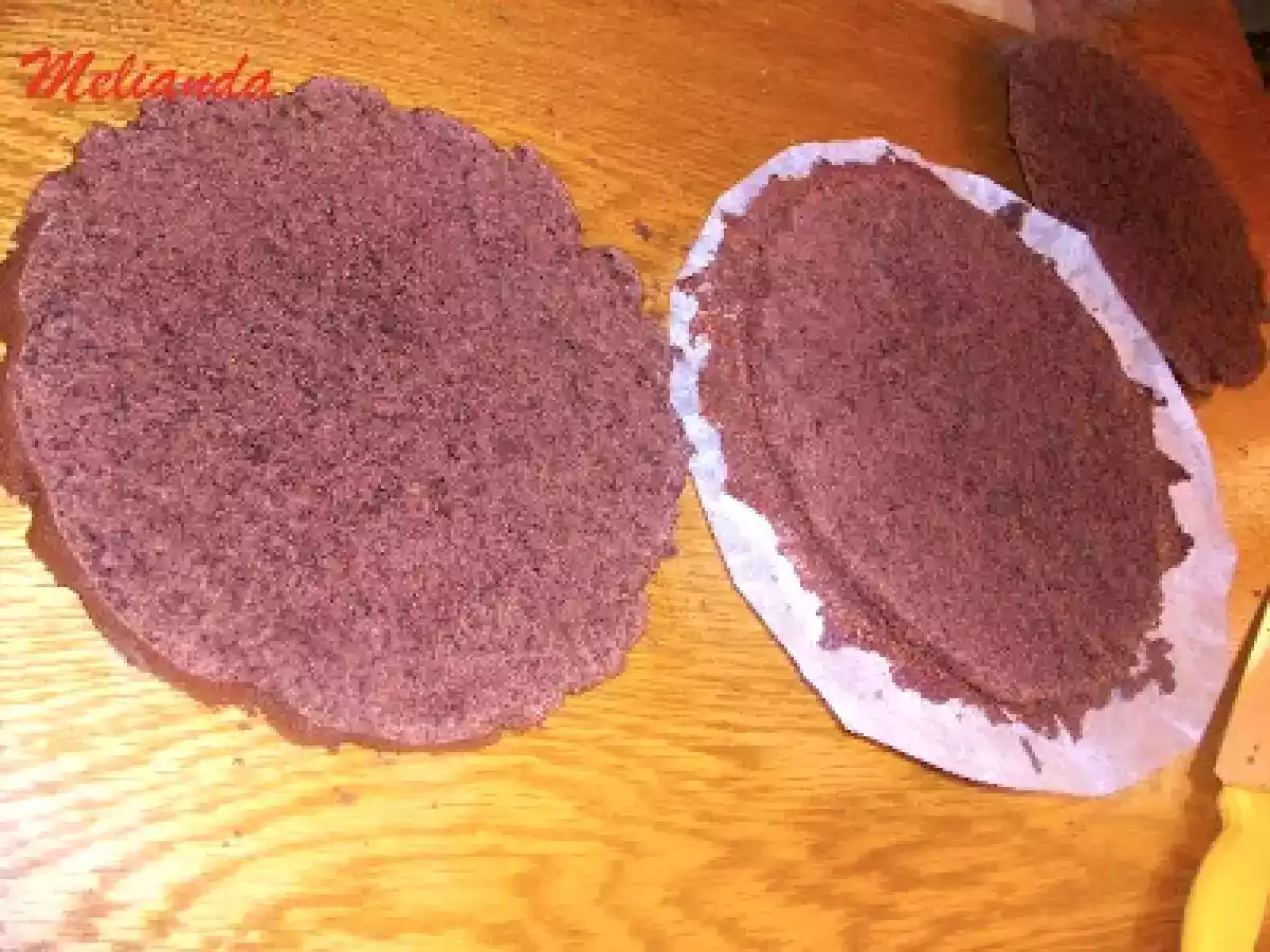 Tort cu iaurt de capsuni si frisca - poza 13