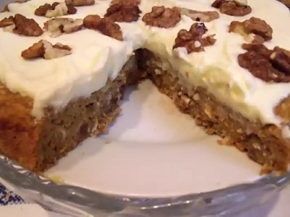 Tort cu morcovi si banane(carrots and bananas cake) - poza 3