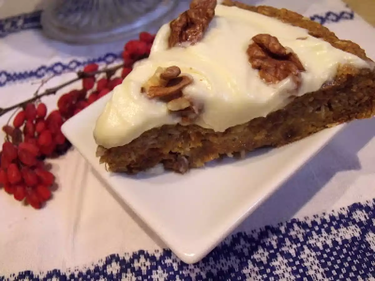 Tort cu morcovi si banane(carrots and bananas cake) - poza 4