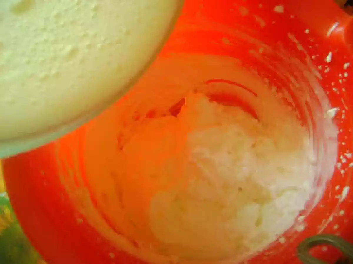 Tort cu mousse de lamaie - poza 7