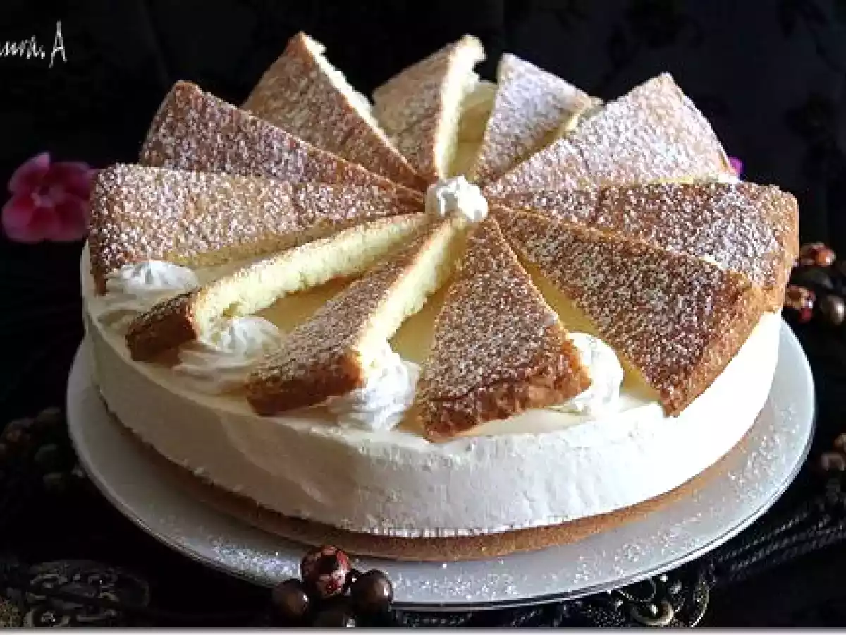 Tort cu mousse de ricotta si frisca - poza 9