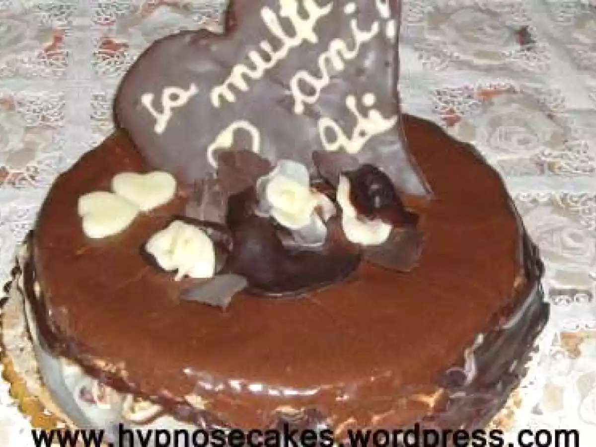 Tort cu nuca si cafea