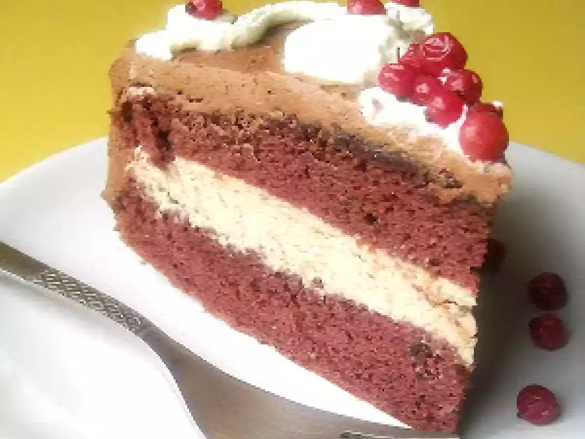 Tort cu piure de castane si coacaze rosii - poza 2