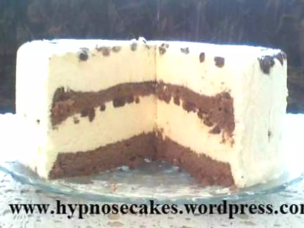 Tort cu stafide si rom