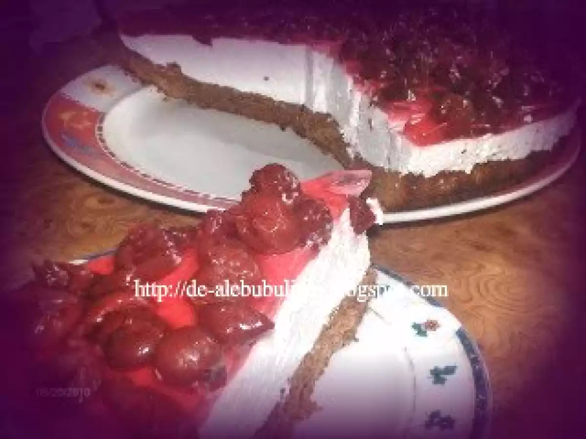 Tort cu visine si iaurt