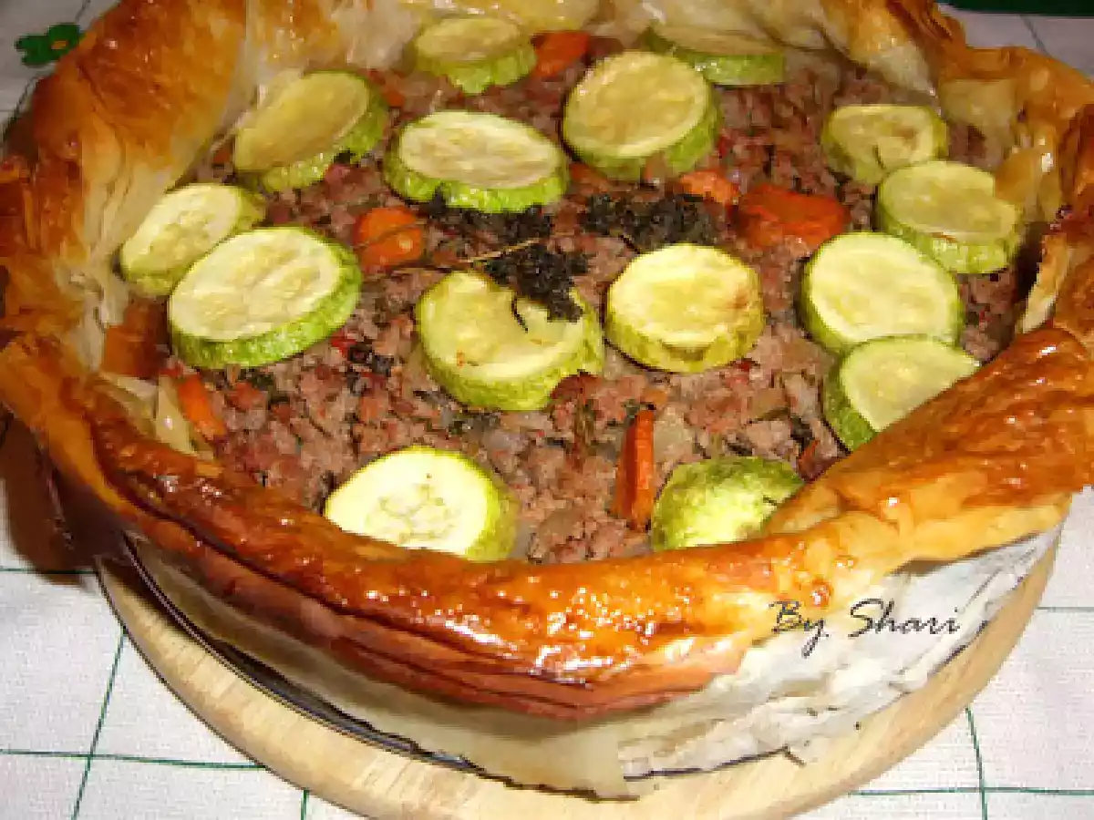 Tort de carne tocata si dovlecei - poza 3