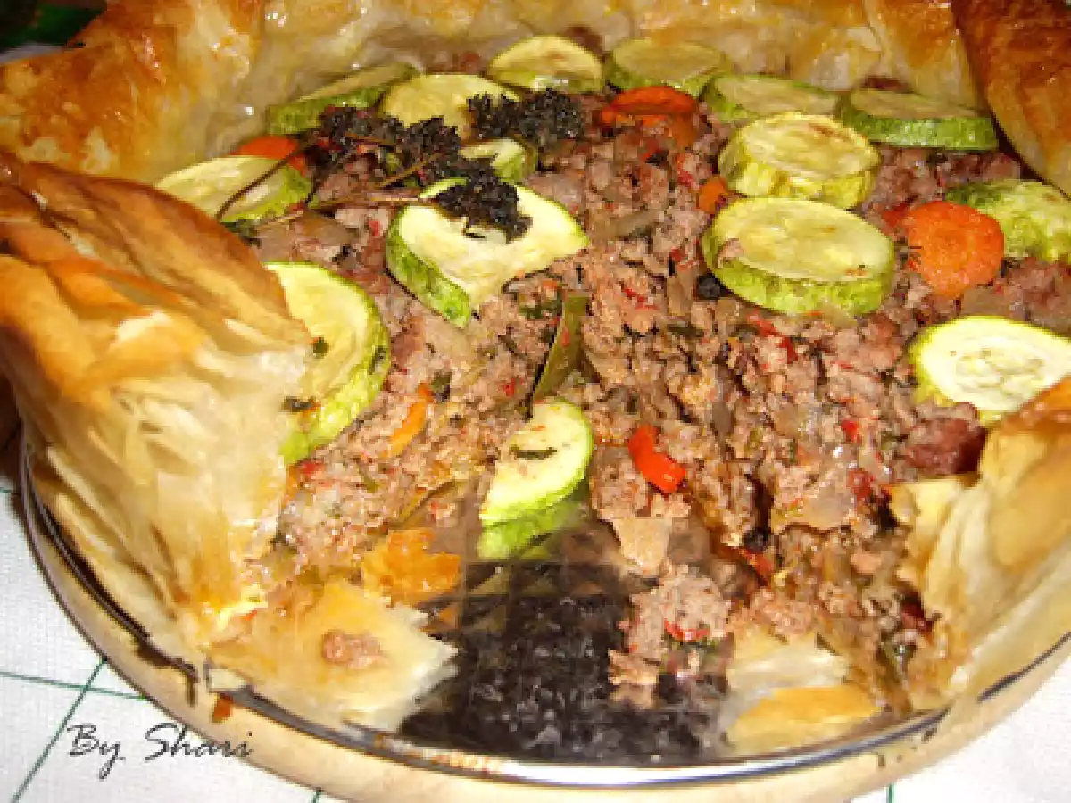 Tort de carne tocata si dovlecei - poza 6