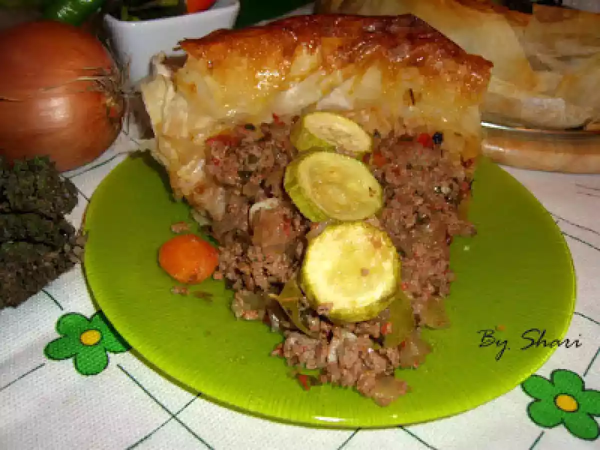 Tort de carne tocata si dovlecei - poza 7