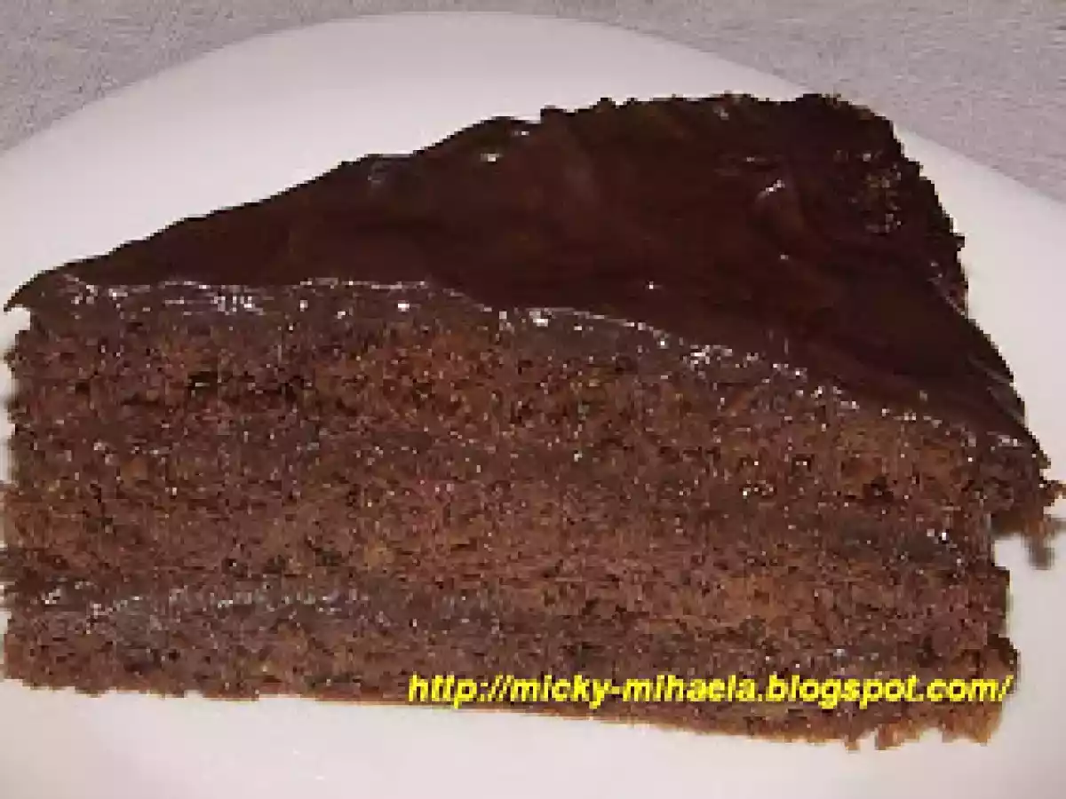 Tort de ciocolata cu portocale