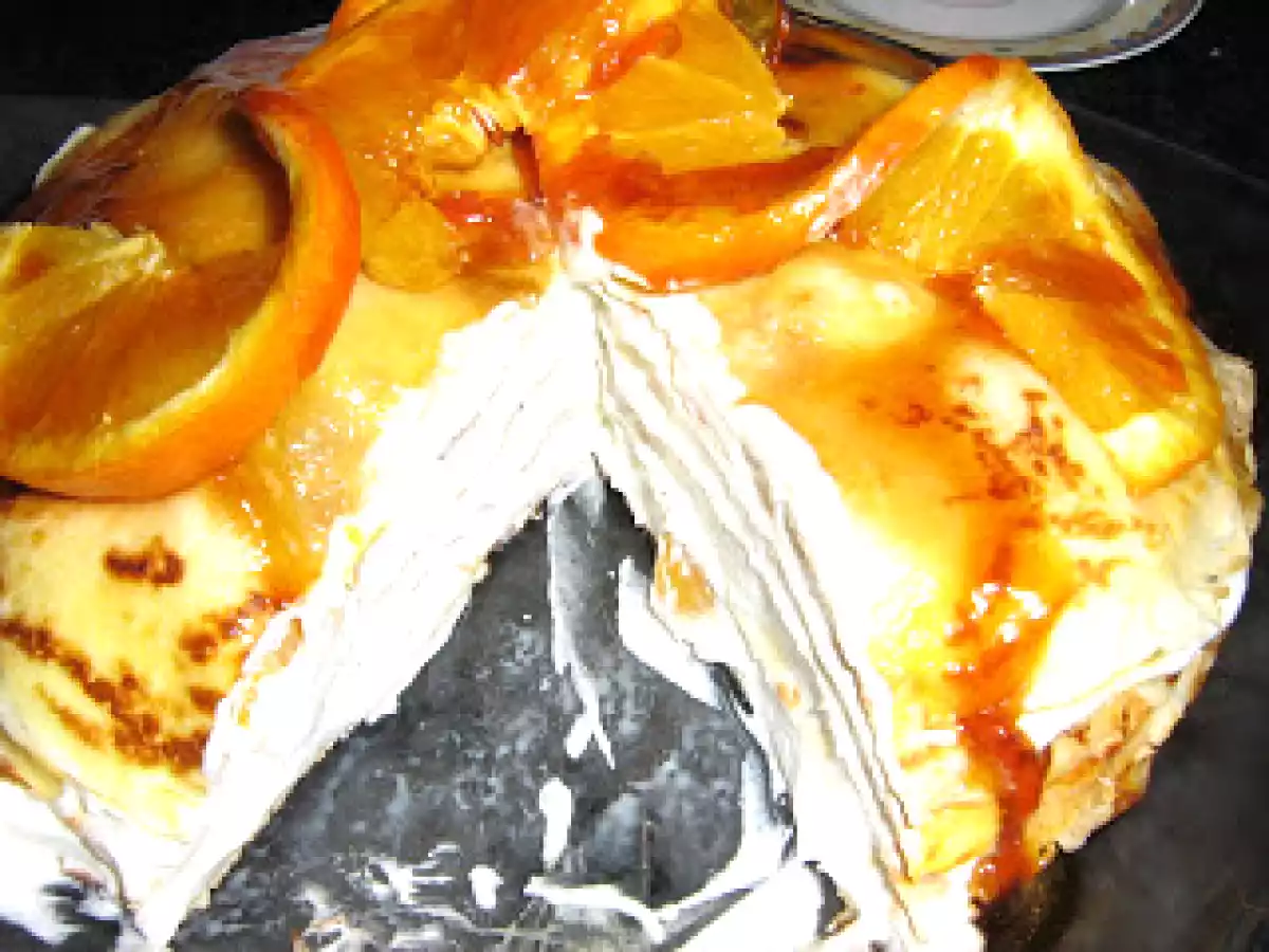Tort de clatite cu portocale si sos caramel - poza 5