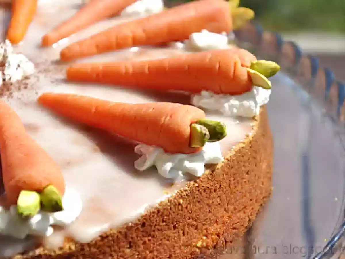 Tort de morcovi - poza 2