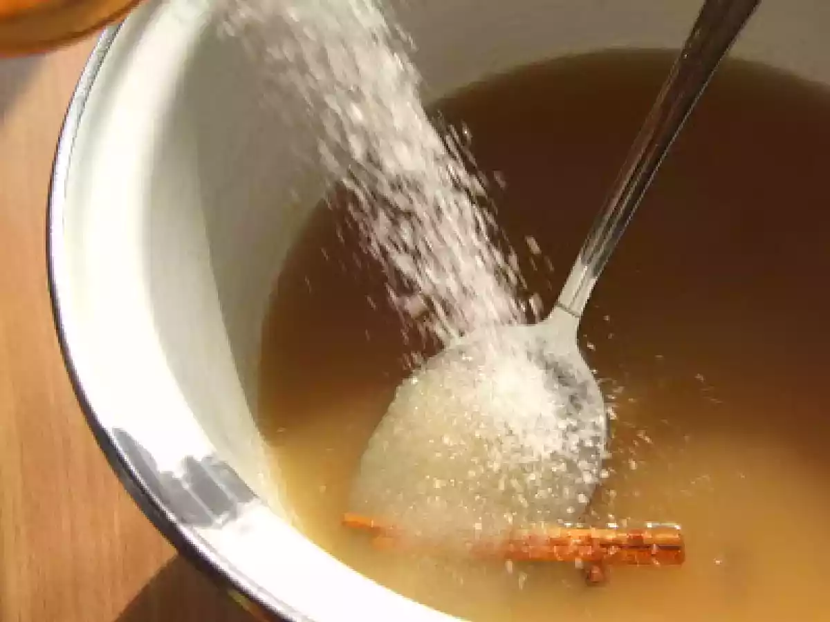 Tort de pere cu caramel de alune - poza 5