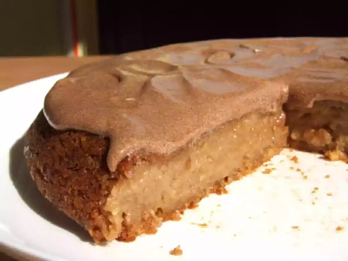 Tort de post cu blat de mere si crema caramel - poza 6