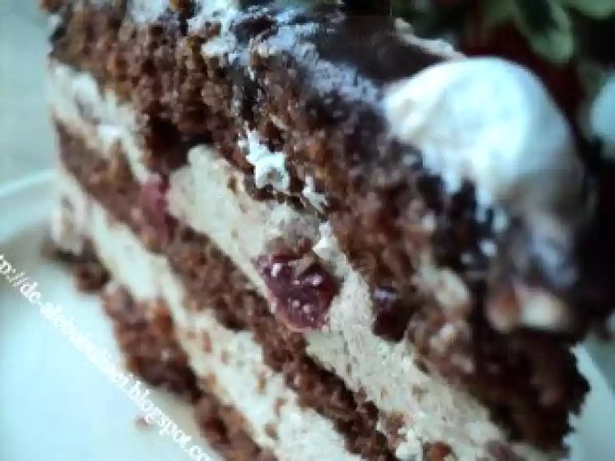 Tort de post, cu crem de cafea