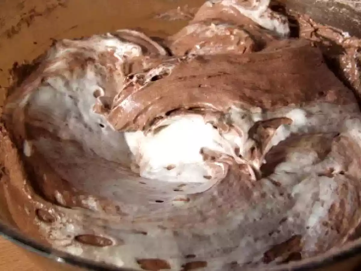 Tort de struguri cu frisca - poza 4