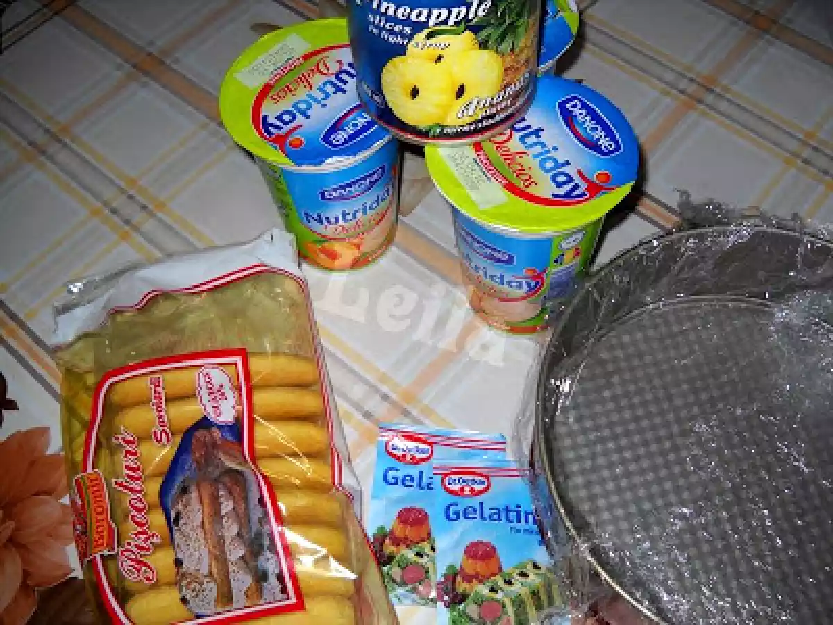 Tort din Iaurt cu Ananas - poza 8