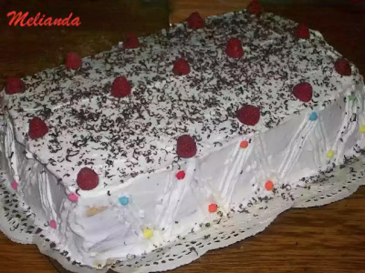 Tort din piscoturi de sampanie cu iaurt de visine si frisca - poza 6