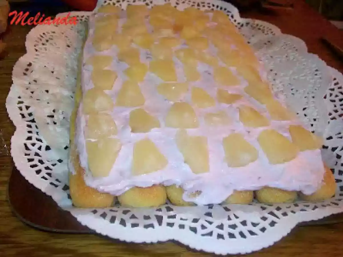 Tort din piscoturi de sampanie cu iaurt de visine si frisca - poza 9