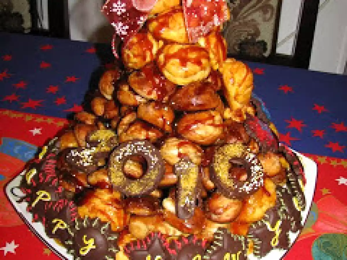 Tort festiv de Revelion