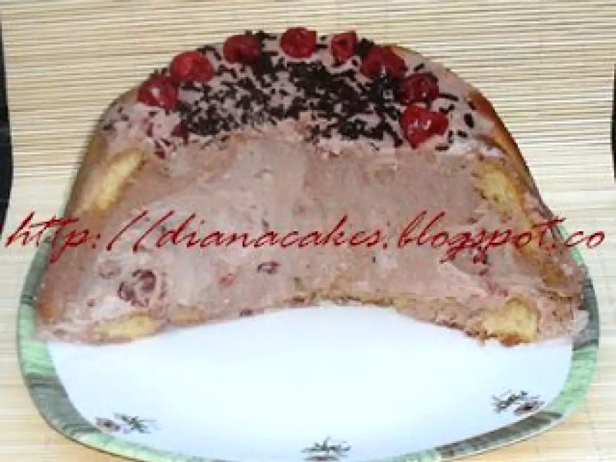 Tort inghetat cu ciocolata si visine - poza 9