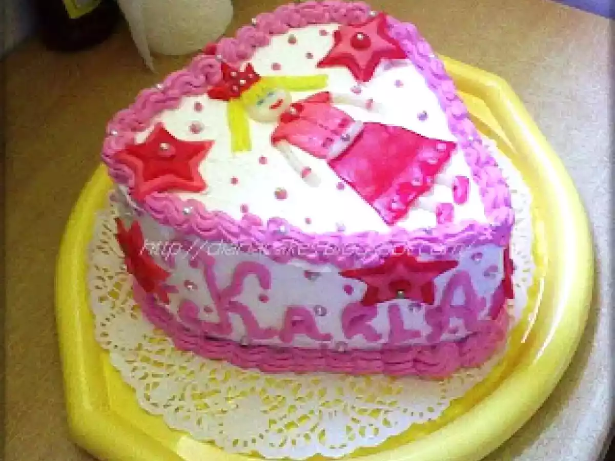 Tort Inimioara - iaurt de zmeura - poza 2