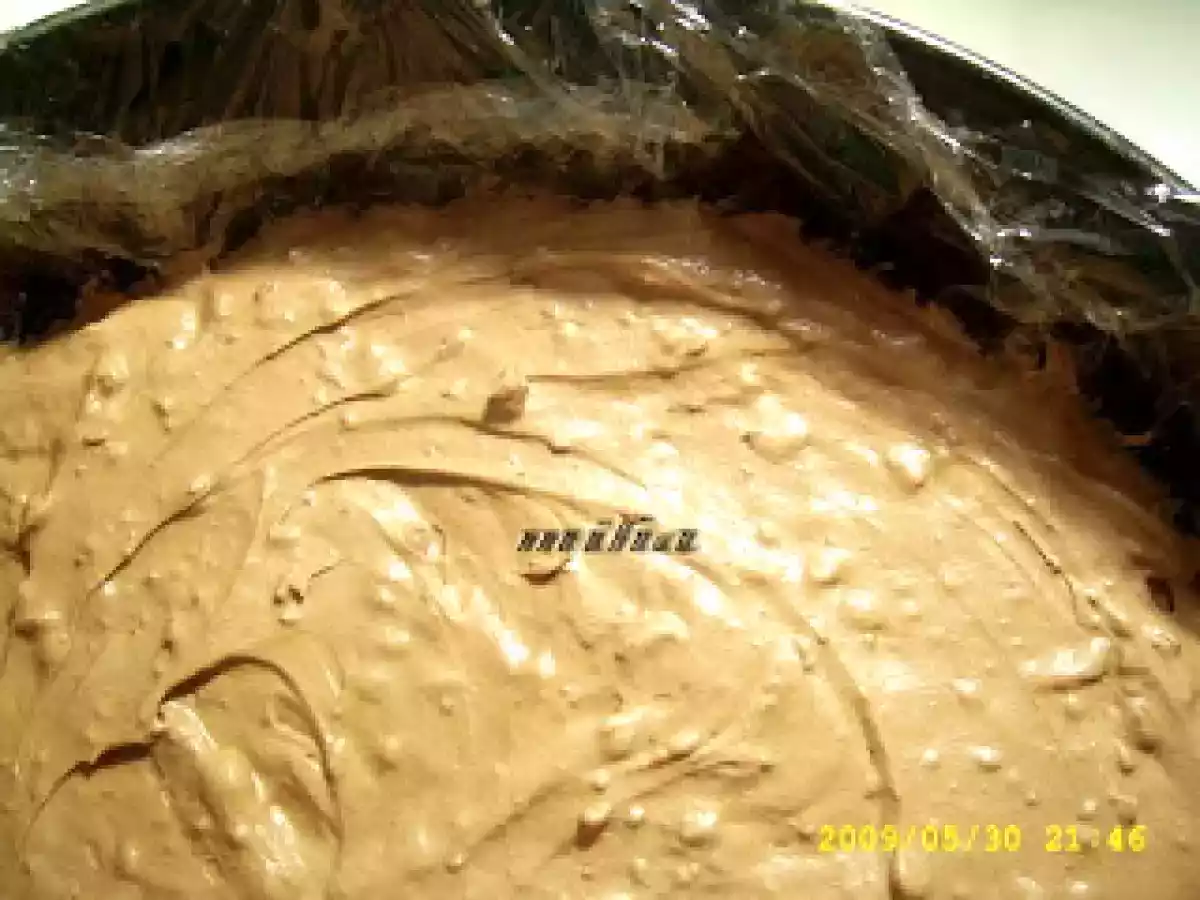 Tort inimos cu frisca si ciocolata - poza 6